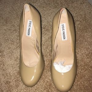 Steve Madden Shoe